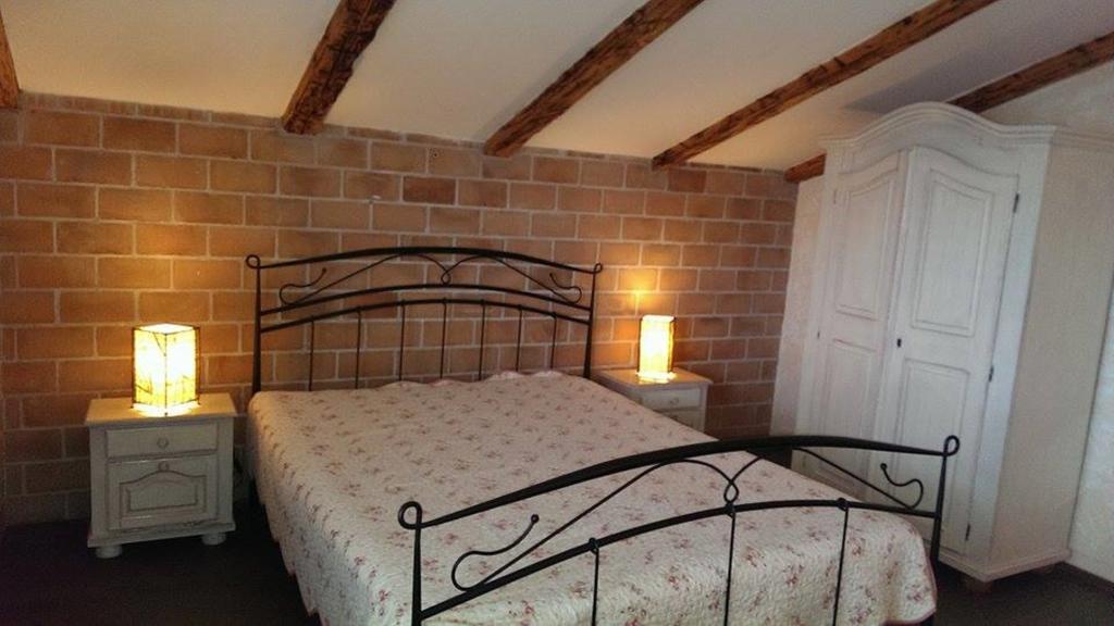 Apartments Tomulic Novalja Room photo